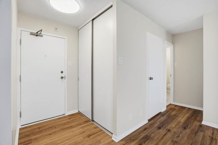 For Lease - 2951 Riverside Drive Unit# 1215, Billings Bridge - Riverside Park and Area, Ontario - Photo 4