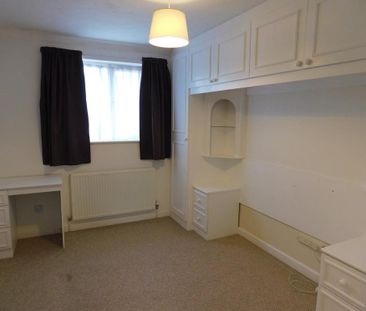 2 bedroom end of terrace house to rent - Photo 1