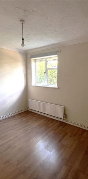 Kirkgate Street - Photo 1