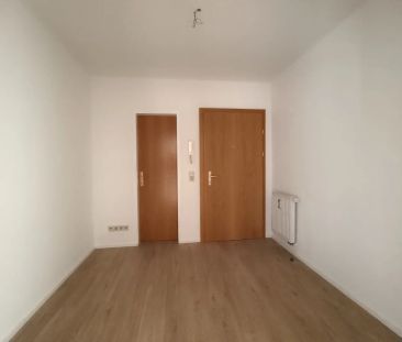 Geräumige Wohnung direkt am Europaplatz mit 1 Schlafzimmer und neue... - Foto 1