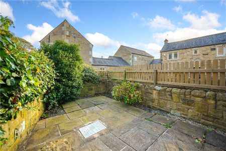 Sedgegarth, Thorner, Leeds, LS14 - Photo 5