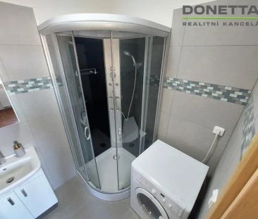 Pronájem nového bytu 2+kk, balkón – Masarykovo náměstí, HK - Photo 4
