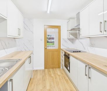 Sycamore Close, Gloucester - Photo 1