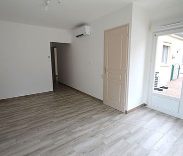 Au calme, proche place du marché et toutes commodités, sur son terr... - Photo 2