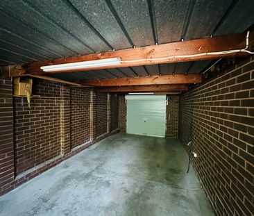 Central to all - Photo 6