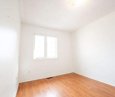 For Lease - 717 Salinger Court, Mississauga, Ontario - Photo 1