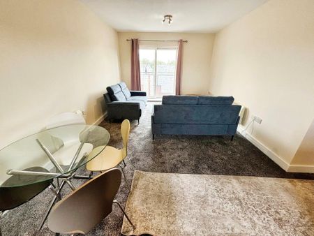 2 bedroom flat to rent - Photo 3