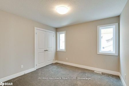 For Lease - 2961 Turner Crescent, London South, Ontario - Photo 3