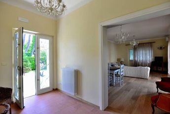 via carlo del prete, Forte dei Marmi, Tuscany 55042