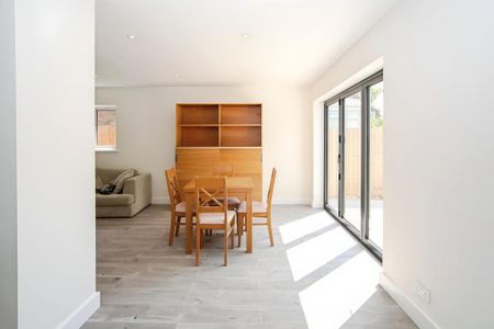 2 bedroom detached bungalow to rent - Photo 4