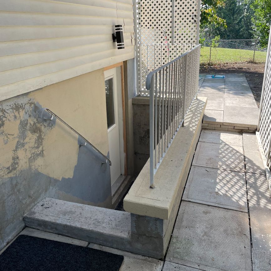 For Lease - 248 McLellan Court Unit# 2, Kingston, Ontario - Photo 1