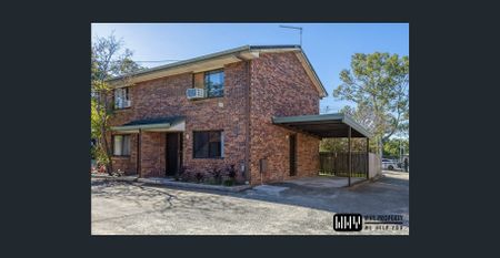 Gated Complex - Photo 4