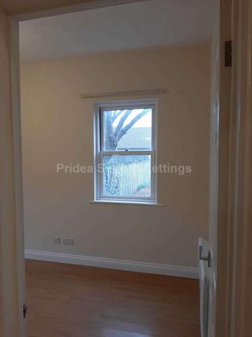 Broadgate, Lincoln, LN2 - Photo 2