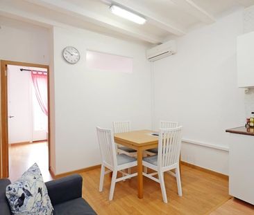 Carrer de Ferlandina, Barcelona, Catalonia 08001 - Photo 3