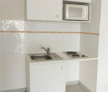 Location appartement 2 pièces - 35.65m² à Perpignan (66000) - Photo 2