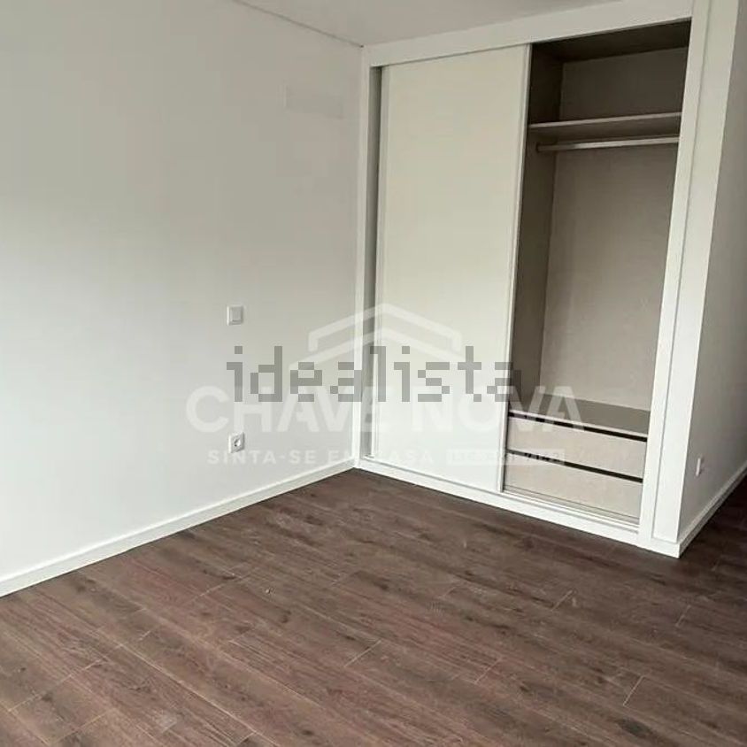 Apartamento em Sampaio-Alumiara-Verdinho, Canidelo - Photo 1