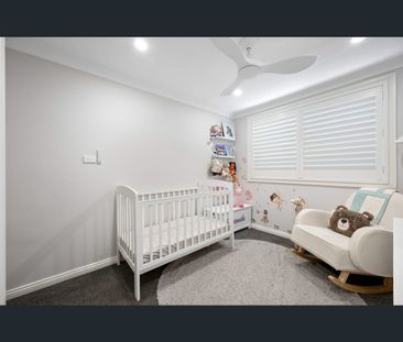 51 Timaru Grove, South Penrith, NSW 2750 - Photo 4