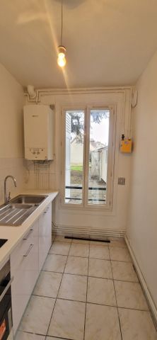 Location Appartement 2 pièces 45m² BOBIGNY 93000 - Photo 3