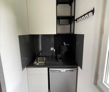 Location Appartement 1 pièce 14m² - Photo 4