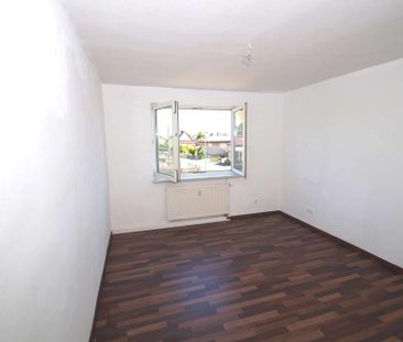 Helle und Schöne 2-Raumwohnung in ruhiger Lage mit Einbauküche - Foto 1