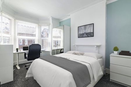 5 bedroom house to rent - Photo 2