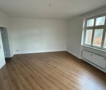 Attraktive frisch renovierte 3 Zimmer-Wohnung in der Paulsstadt zu ... - Photo 3