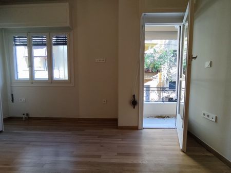 Διαμέρισμα για ενοικίαση Μουσείο (Εξάρχεια - Νεάπολη) - Photo 3