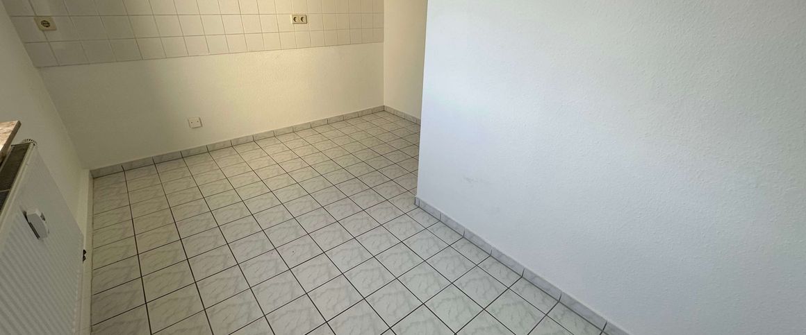 1. OG - Bad mit Wanne - Balkon ! bezugsfrei frei ab SOFORT - Photo 1