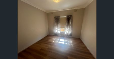 Solid Brick in Moe - Photo 3