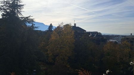 À louer - Spacieux appartement de 5 pièces - 160 m² - Genève (Eaux-Vives) - Balcons & vue sur le Salève - Foto 2