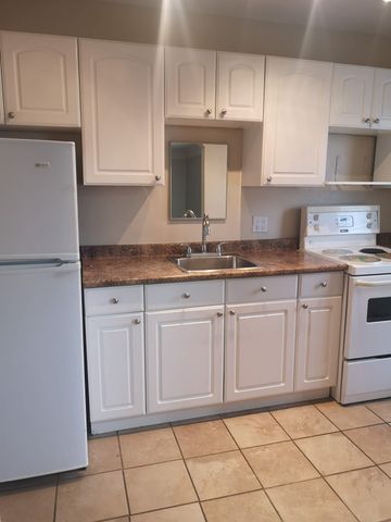 For Lease - 10 Rockwood Place Unit# 8, Hamilton, Ontario - Photo 3