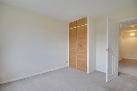 3 bedroom bungalow to rent - Photo 5