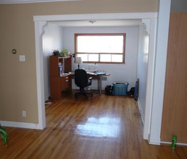 LIMOILOU, ST-PIEX,TRANQUILLE,TRÈS PROPRE, LIBRE, GRAND 41/2 AVEC PI... - Photo 4