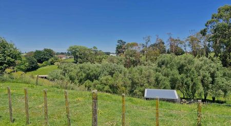 Peaceful country setting - Photo 4