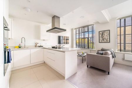 2 bedroom flat to rent - Photo 2