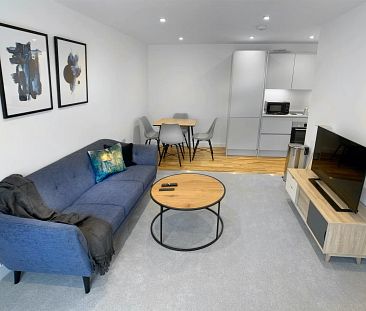 1 Bed, Apartment - Photo 1