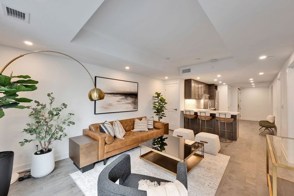 Moon Condos - Photo 1