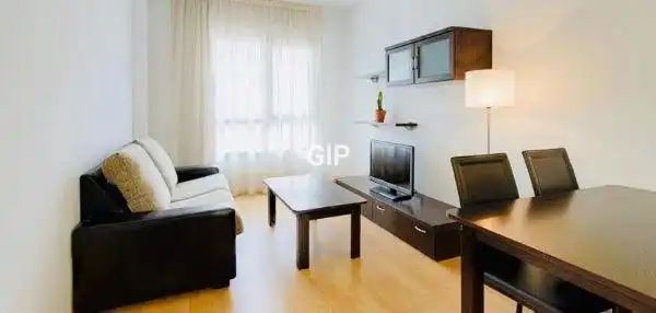 Apartamento de alquiler en Rejas - Photo 1