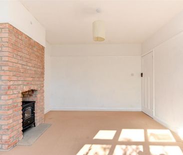 2 bedroom semi-detached bungalow to rent - Photo 1