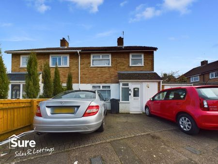 1 bedroom semi-detached house to rent - Photo 5