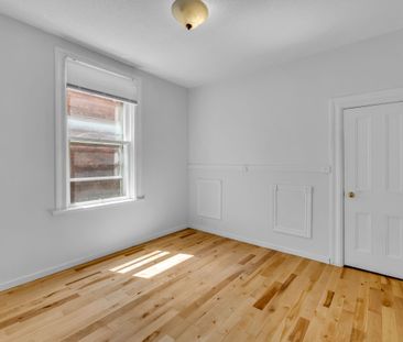 For Lease - 111 Spadina Avenue Unit# 2, West Centre Town, Ontario - Photo 3