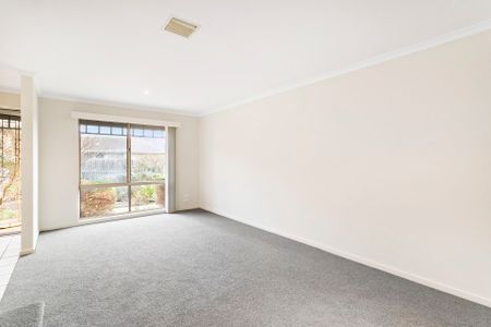 18 Mary Court, Mornington. - Photo 5