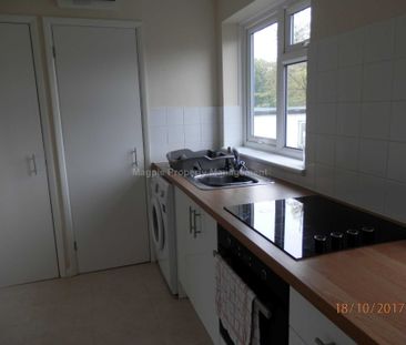 Price £1,050 pcm - Available 10/07/2026 - Unfurnished - Photo 2