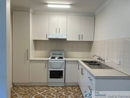 Neat & Convenient Two-Bedroom Flat in Prime Location - Photo 2
