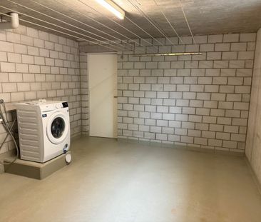 Wunderschöne 5.5-Zimmer-Maisonette-Wohnung in Oberbipp (1x TG-Einst... - Photo 4