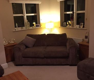 2 bedroom apartment to rent - Photo 2