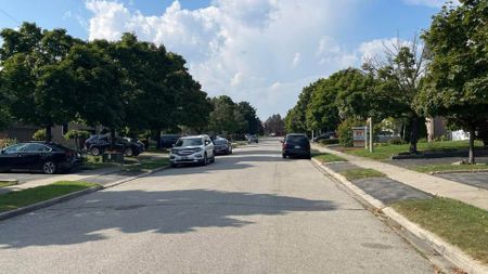 For Lease - 27 Vivians Crescent Unit# Main, Brampton, Ontario - Photo 5