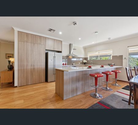 43 Vincent Lookout, Bedfordale, WA 6112 - Photo 5