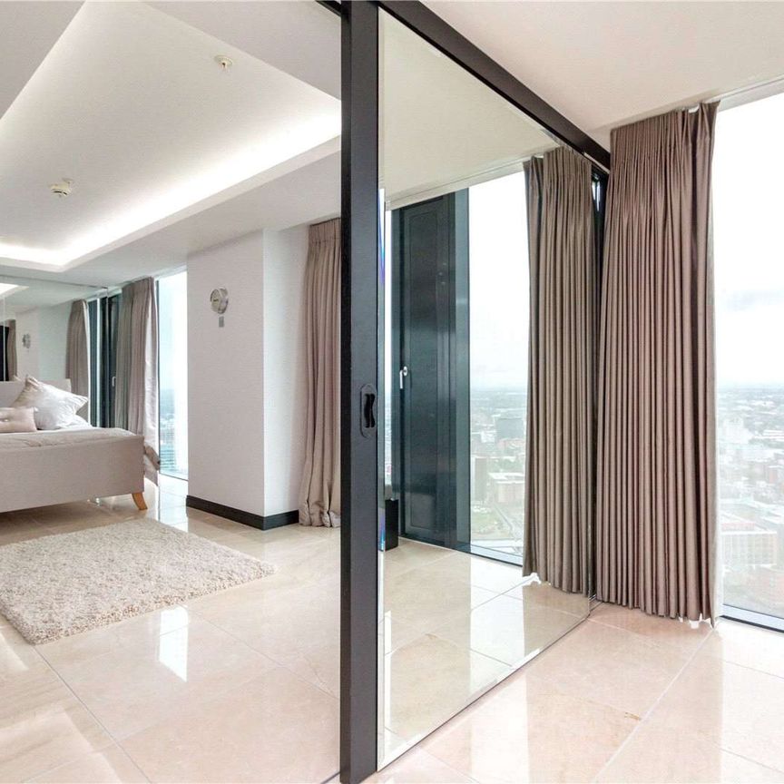 Savills are delighted to be instructed on this 'Best In Class' triplex apartment, in the highly exclusive Beetham Tower. - Photo 1