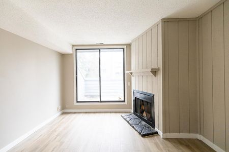 501 40 Avenue NW, Calgary - Photo 2